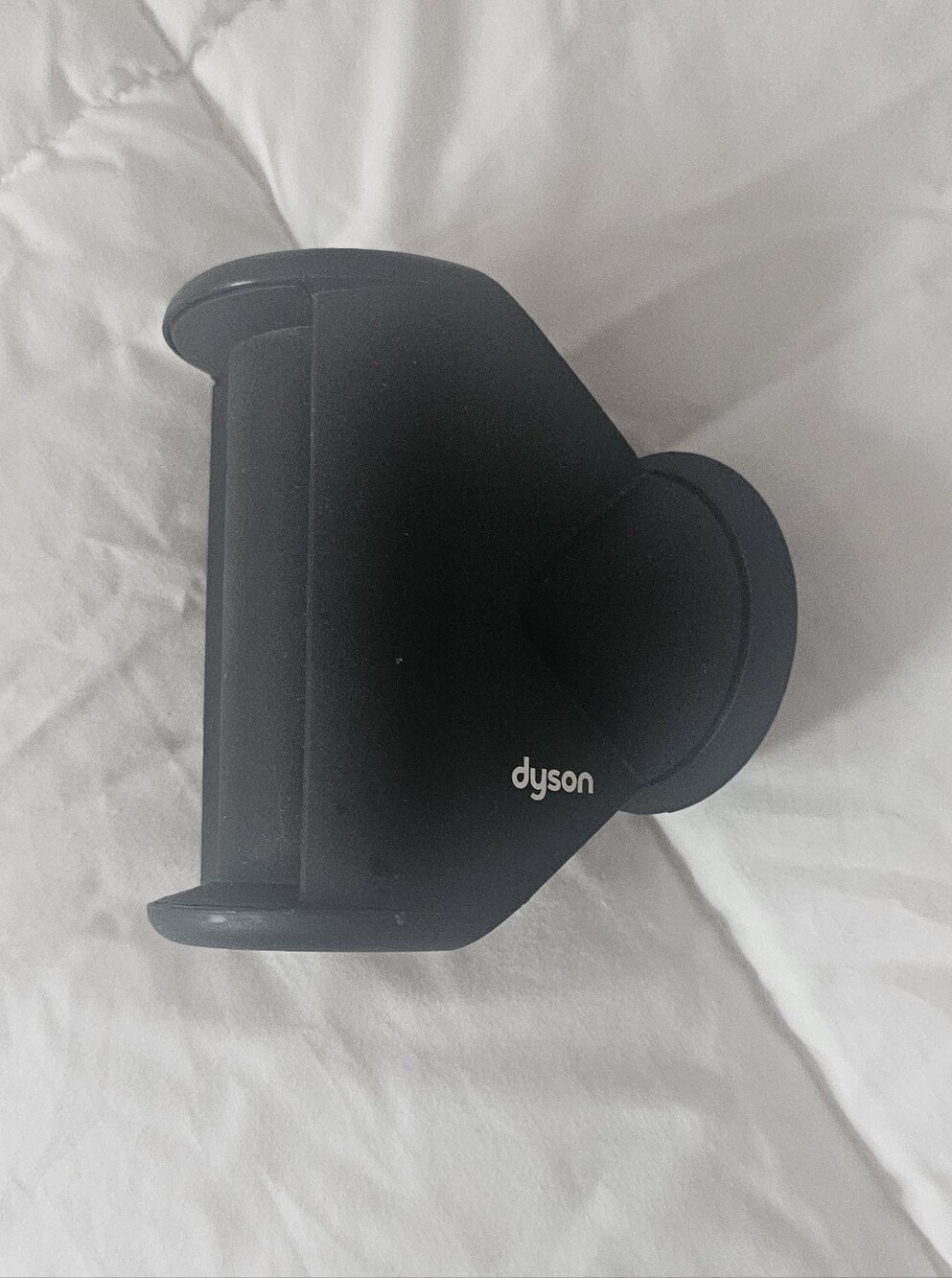 Dyson blower flyaway hair attachement